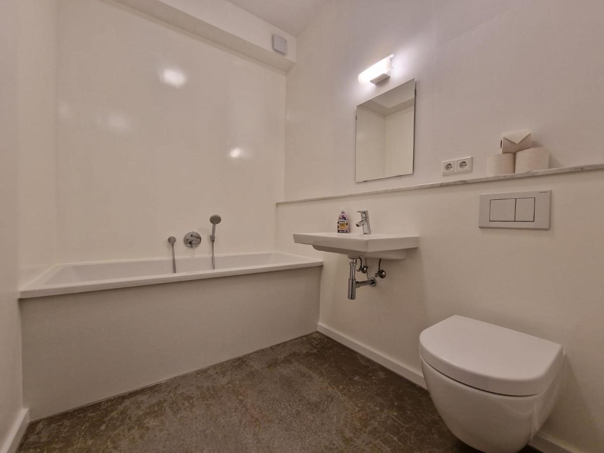 Raj Living - 300m2 Loft With 7 - 15 Min Messe Dus & Old Town Dus Appartement *